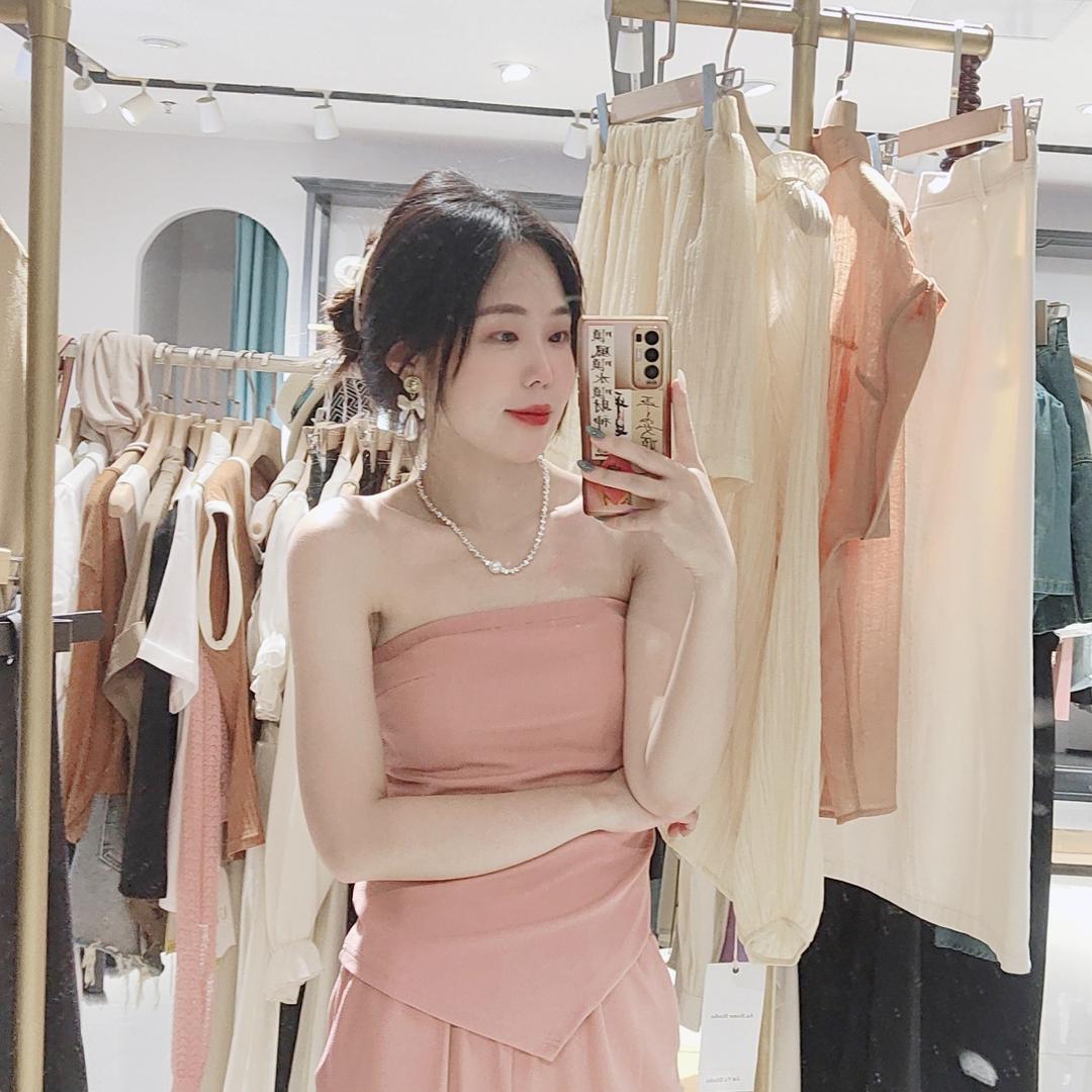 水底下的斑马九