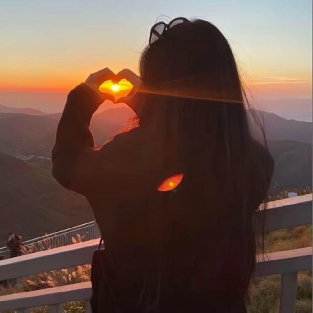 小黑，你好🦋