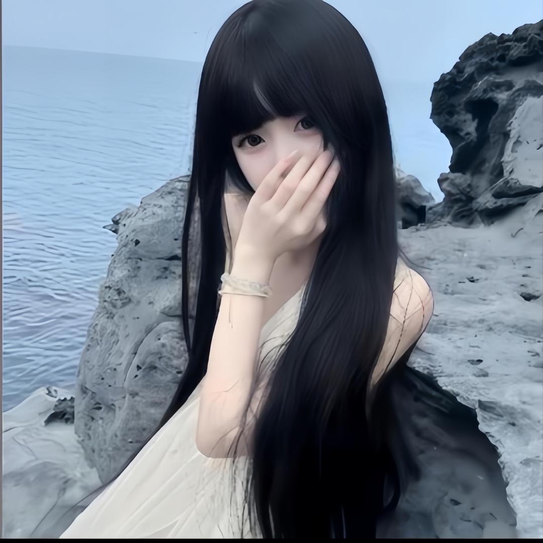 岳绮罗.