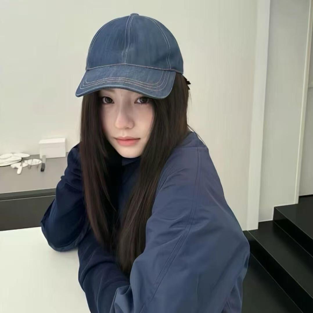 相逢何必曾相识.^