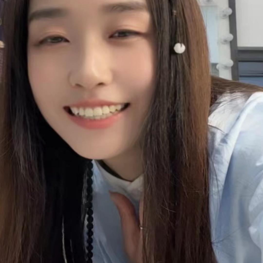 美人🪷🪷🪷