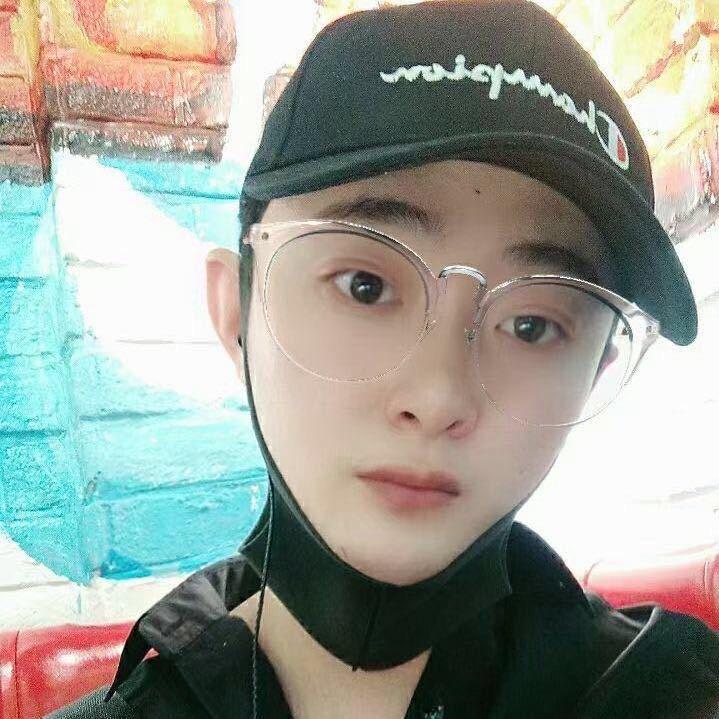 小刘理发师的日常