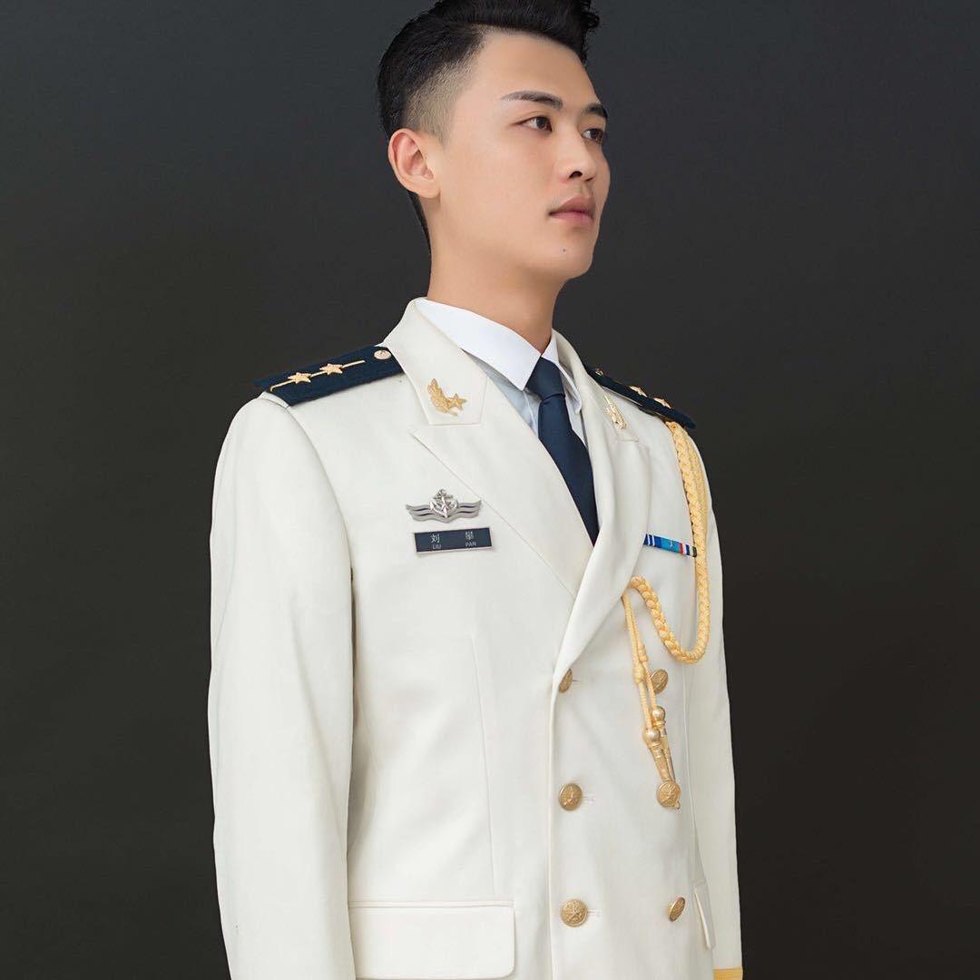 准备卖菜的小攀