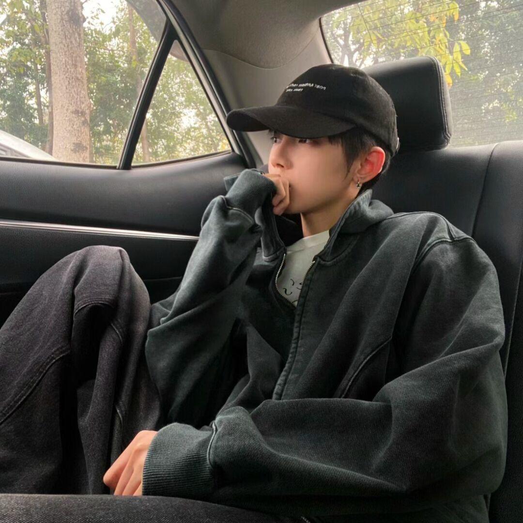 红鼻子掉地上了