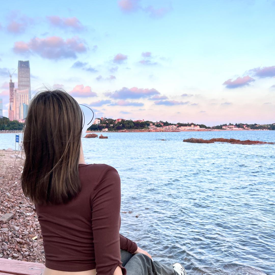 简小T奢潮1号店