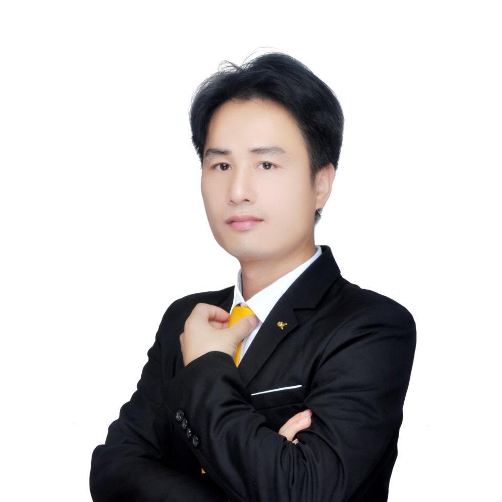 贝壳房产高级经理、曹生