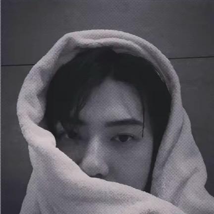 悄然静ovo