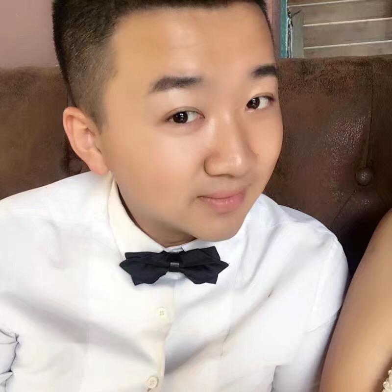 中联-隐庐魏大鹏销售主管看房找大鹏！