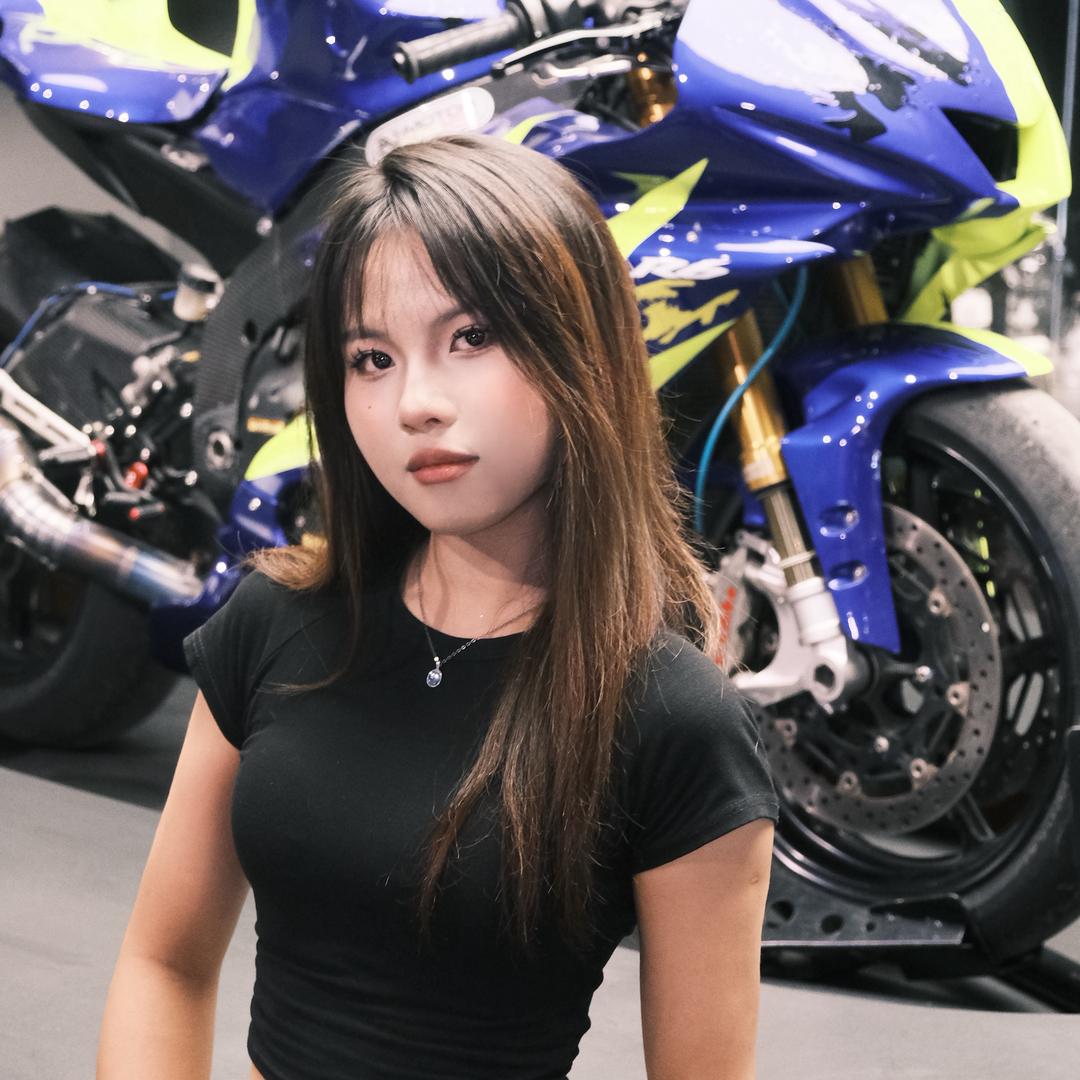 ︋︋︋︋︋   ㅤ︋︋︋︋︋呆呆