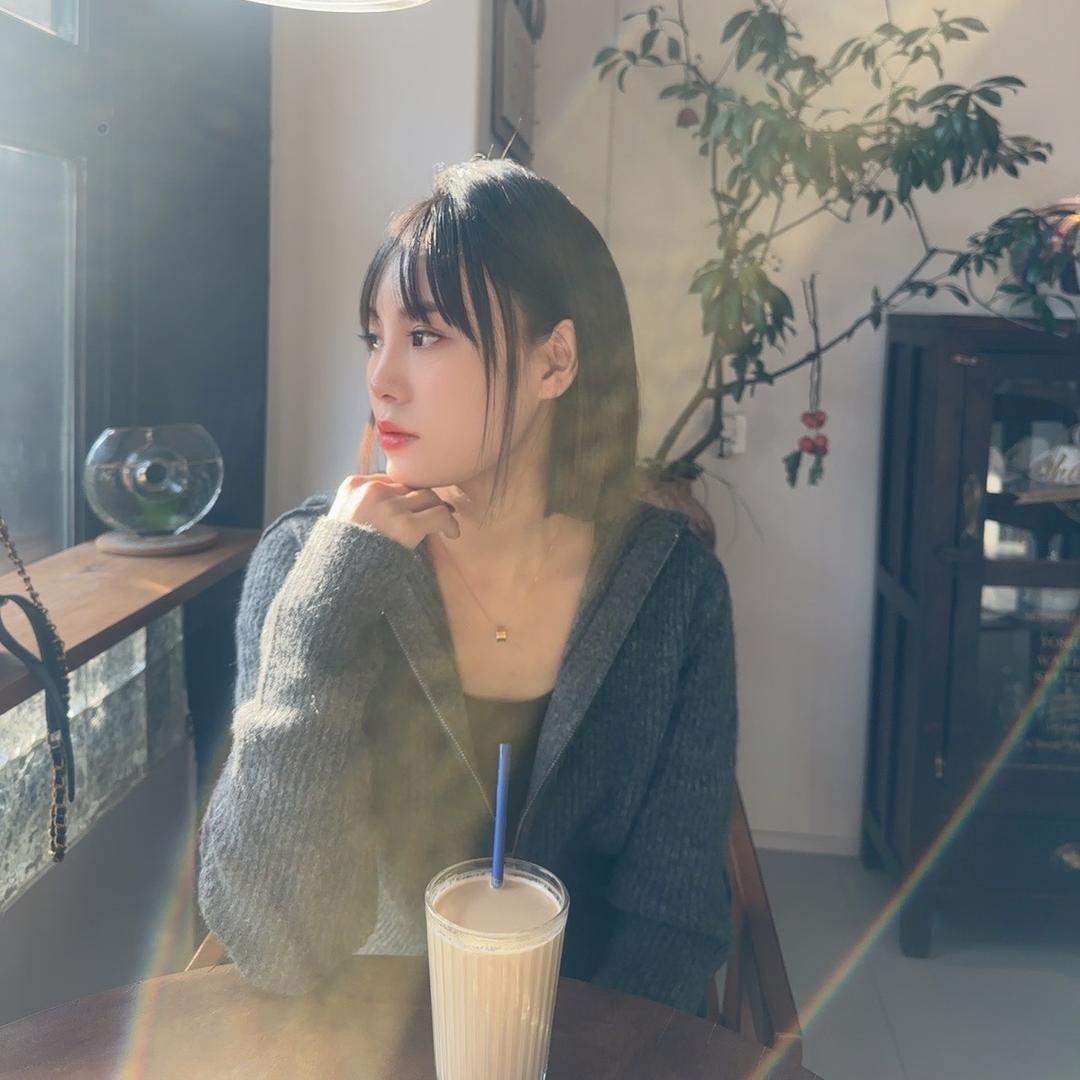A ' 晴儿ღ_