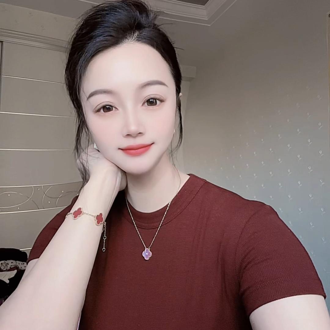 小吴橱窗