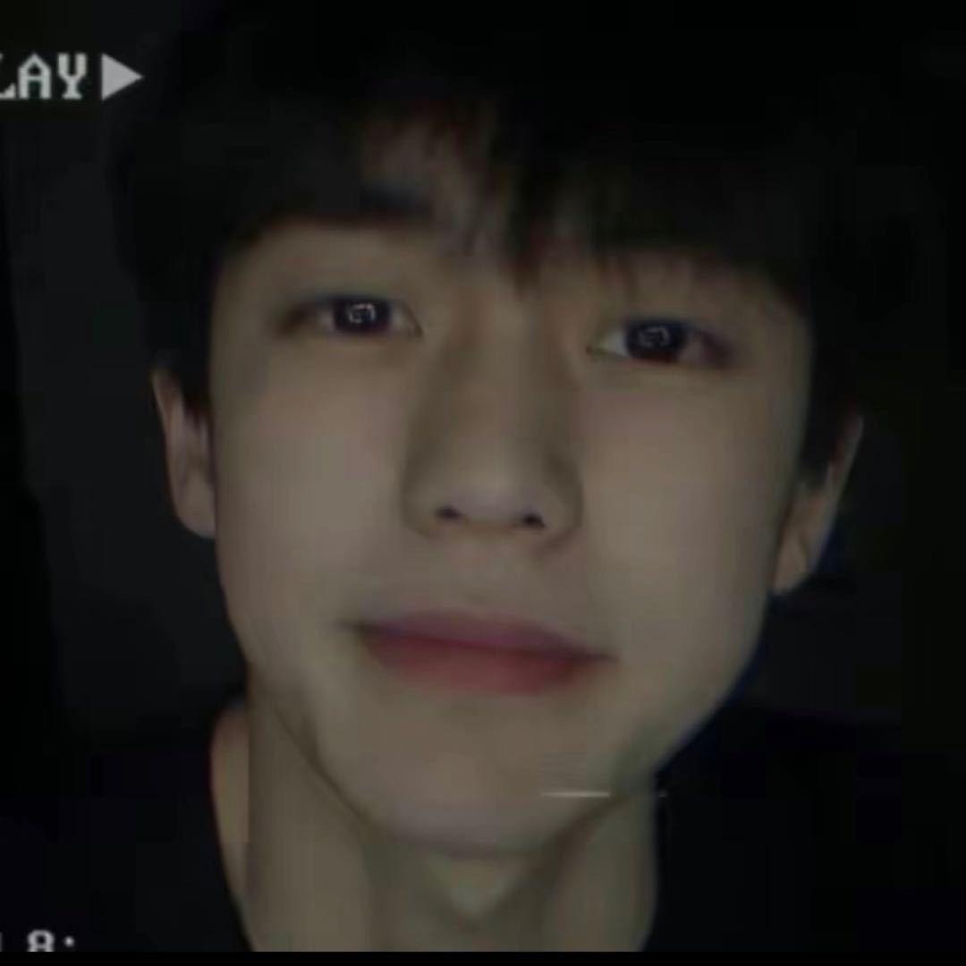 爱吃西红柿🍅.