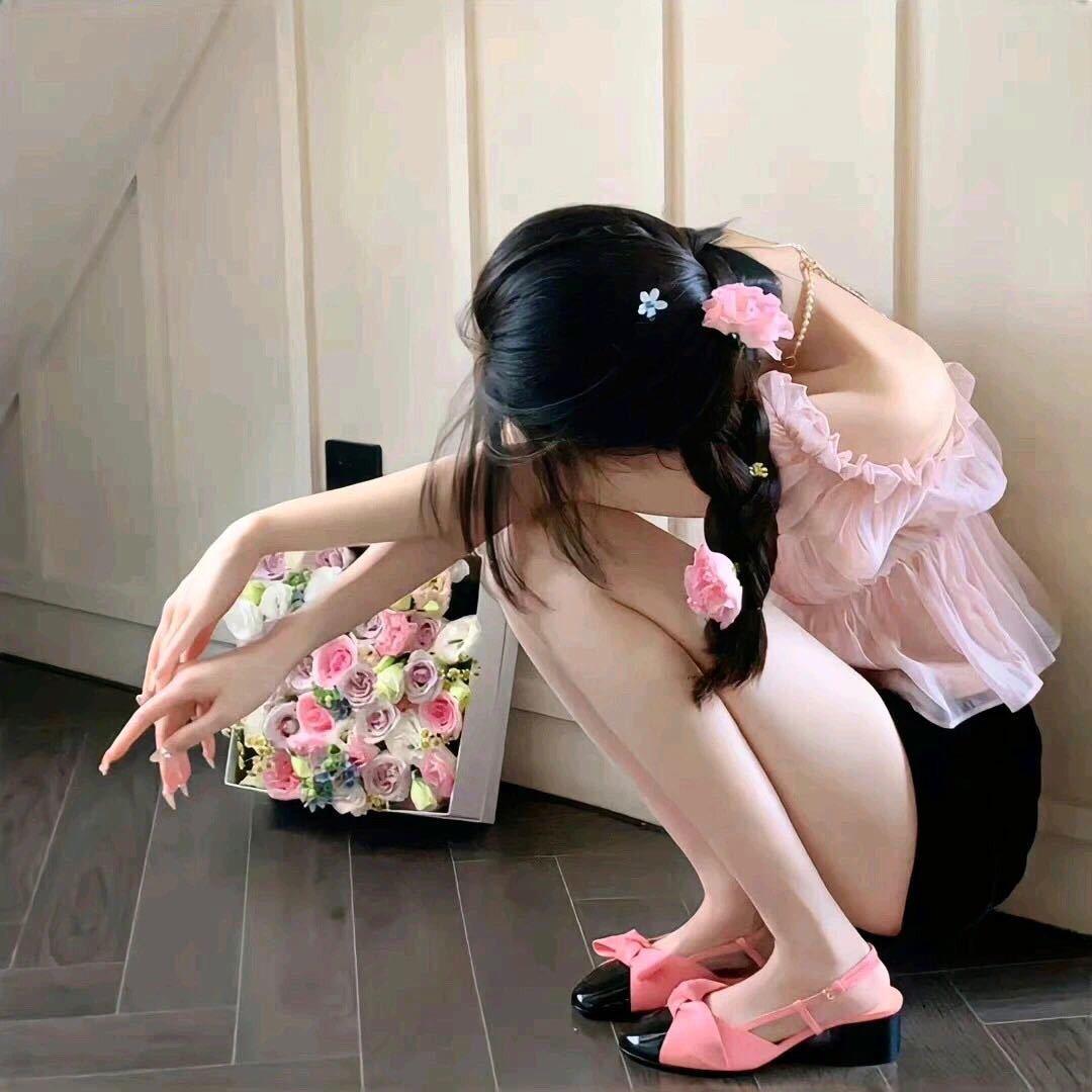 小鹿 .