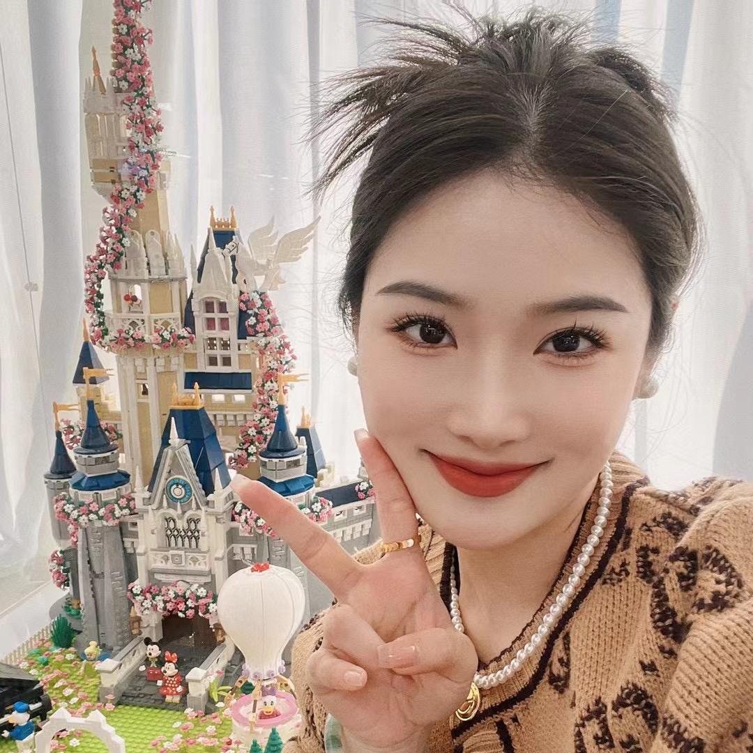 钱多多