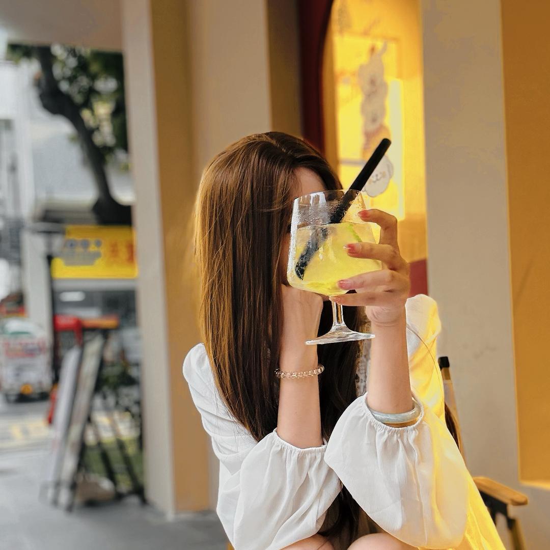 @小小