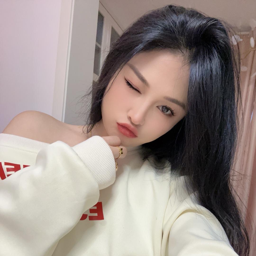 ❤︎ 憨 憨 ⭐