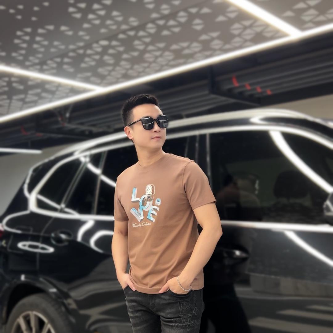 威路宾男仕服饰