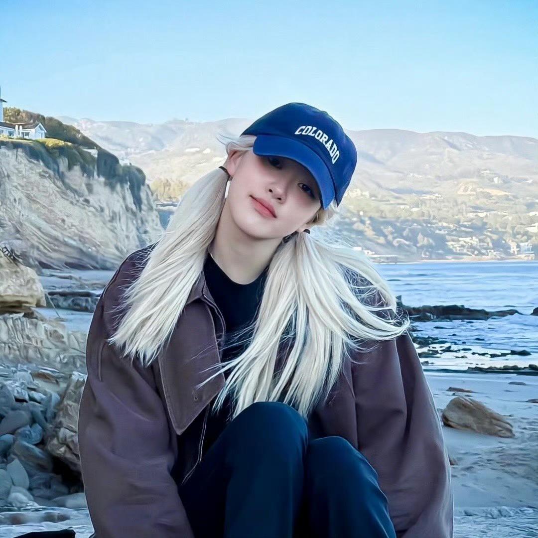 兔子抱紧胡萝卜