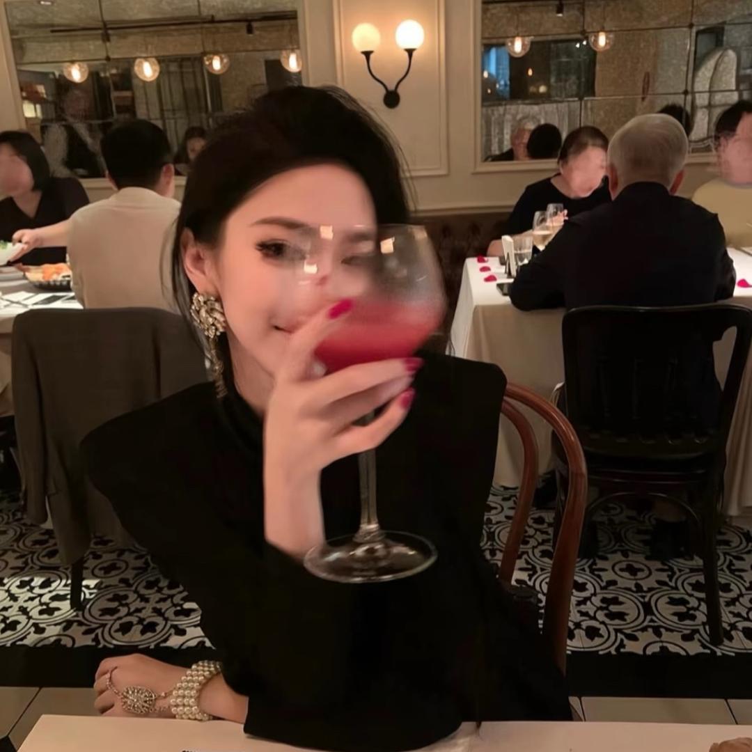 -郁金香🥂