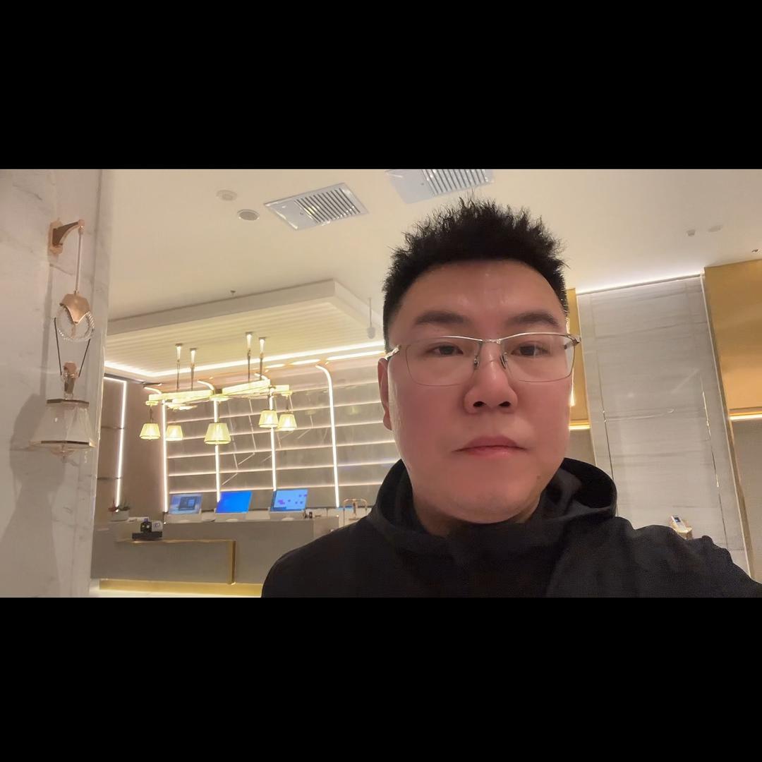 宇哥在夜场