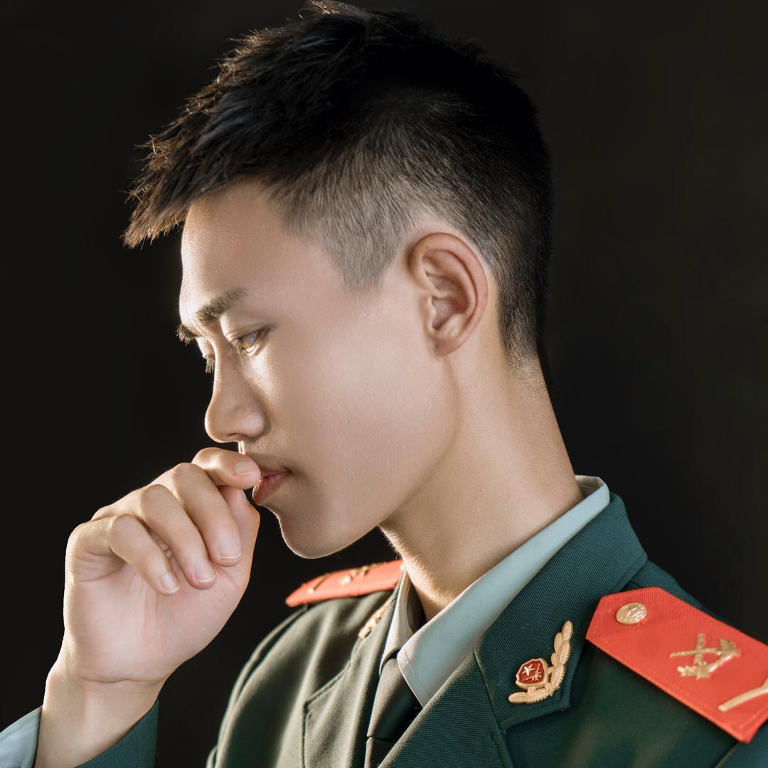 无  名
