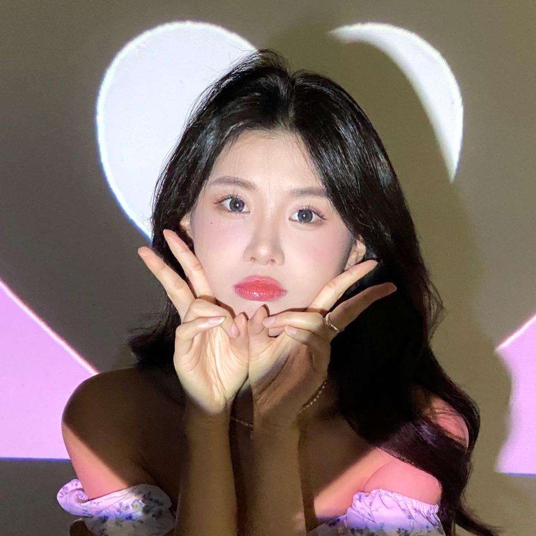 小黑胖婷