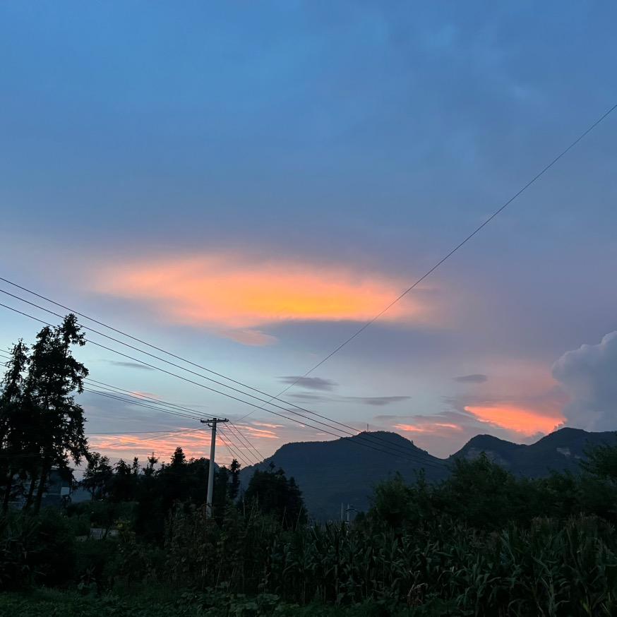 媛媛家小玲卖面包