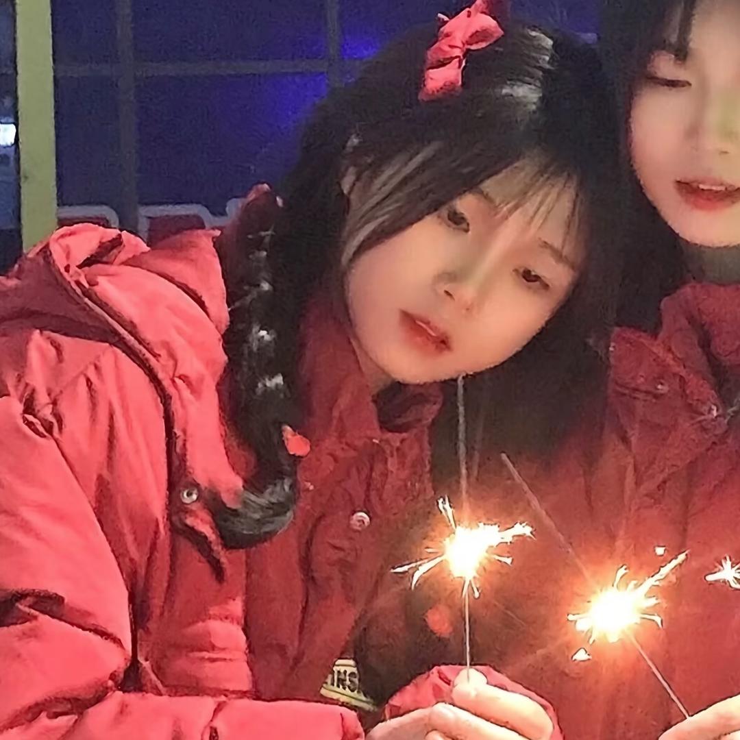 星河滚烫✨💫💗