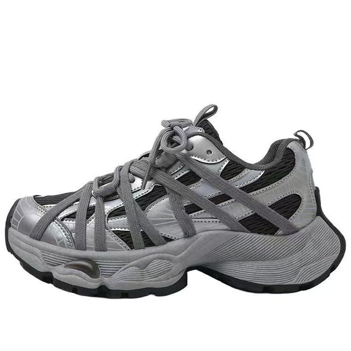 新百伦畅行运动社