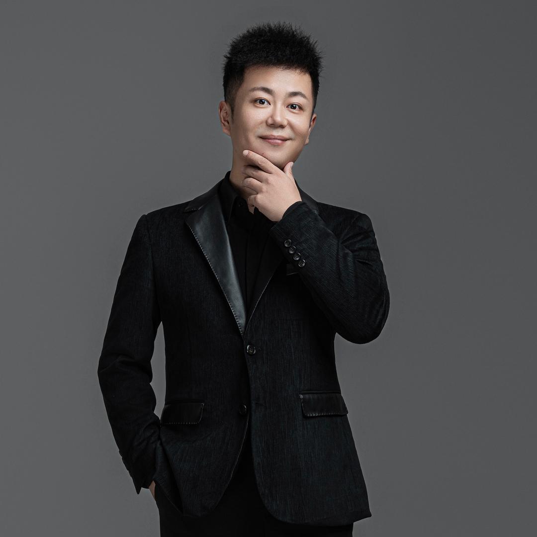 婚礼主持人玉鹏