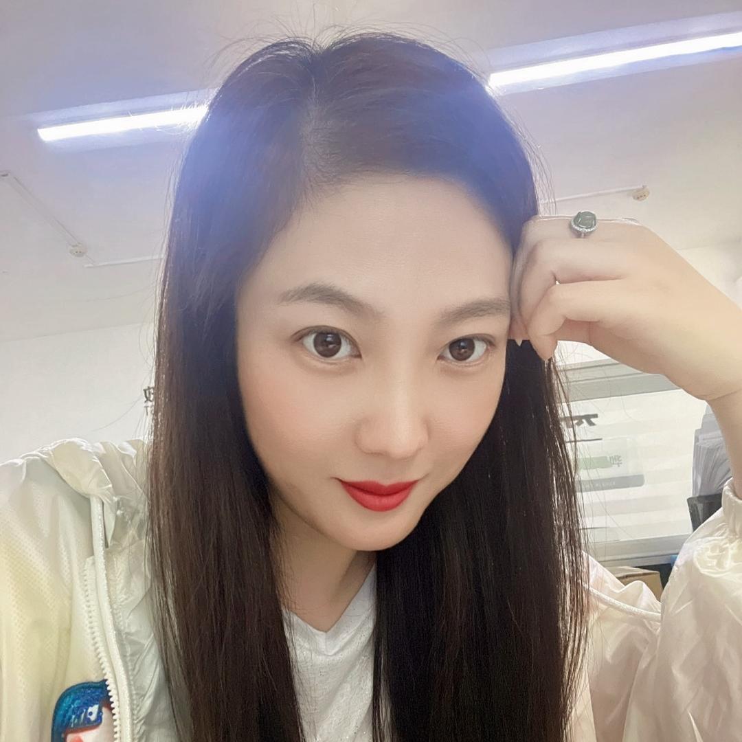 A俏小妞99999