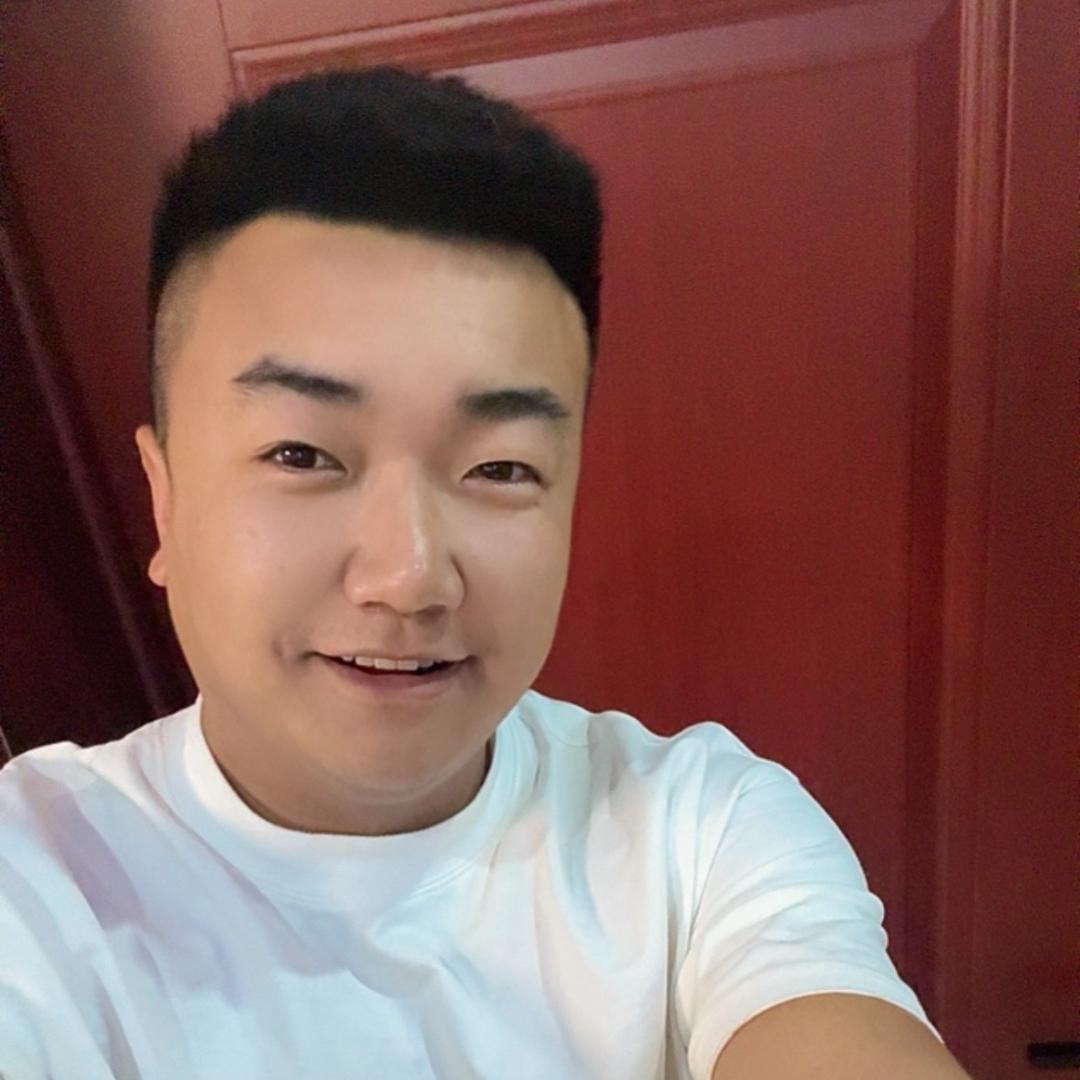 小黑