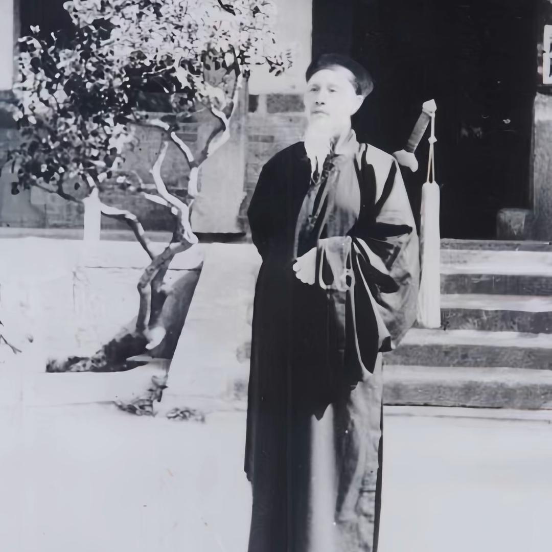青灵大师