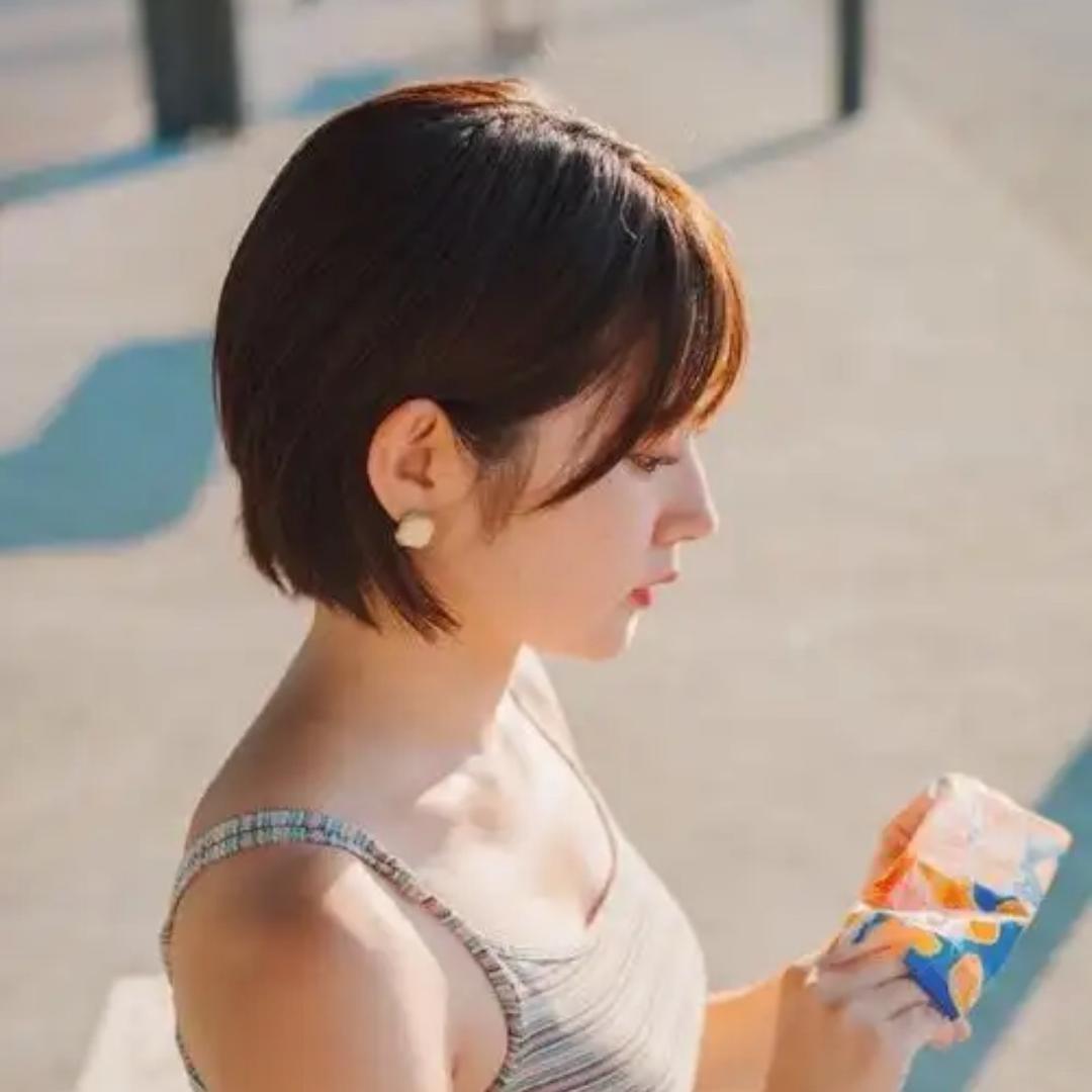 九