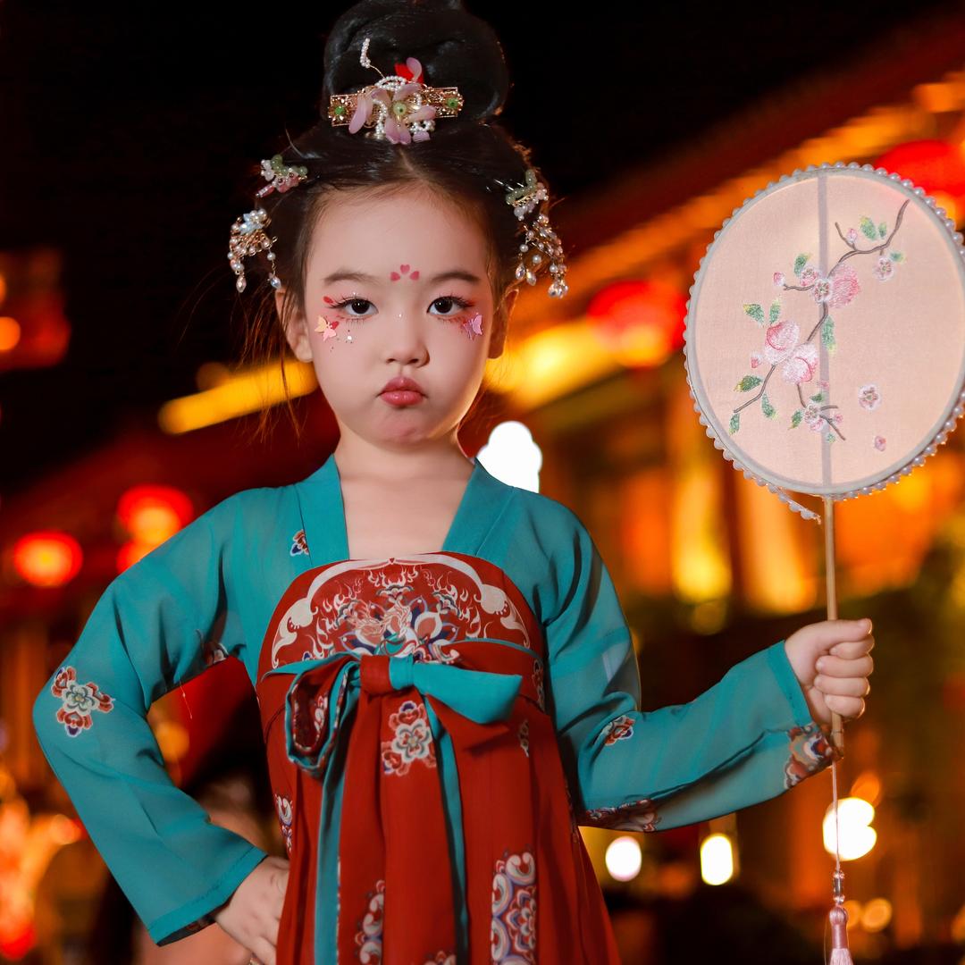 点点爸爸女朋友😘