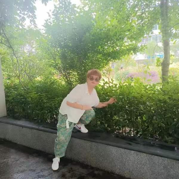 知足常乐余生安康（拒绝私聊 ）