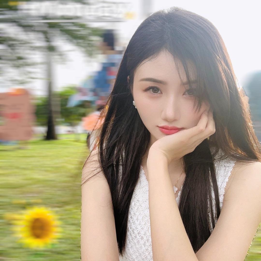敏敏Mindy