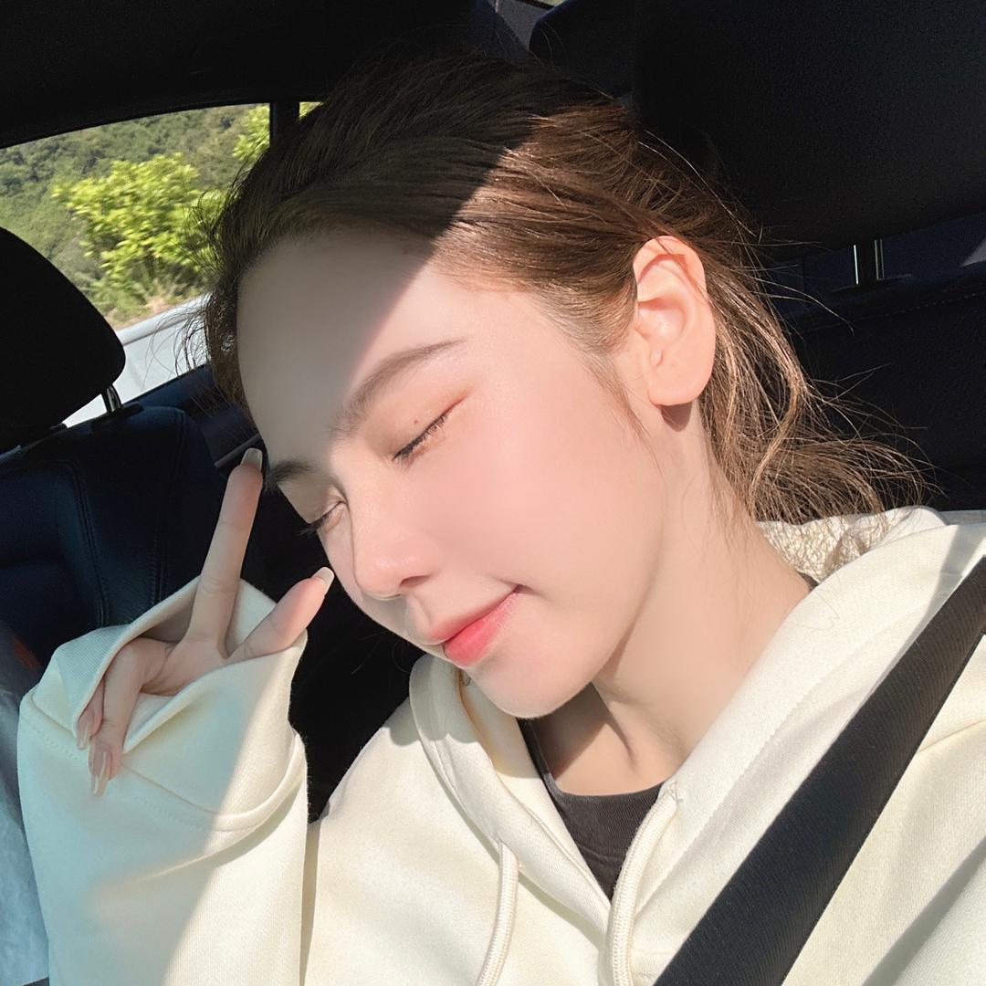 妃妃是我—CHIYEES