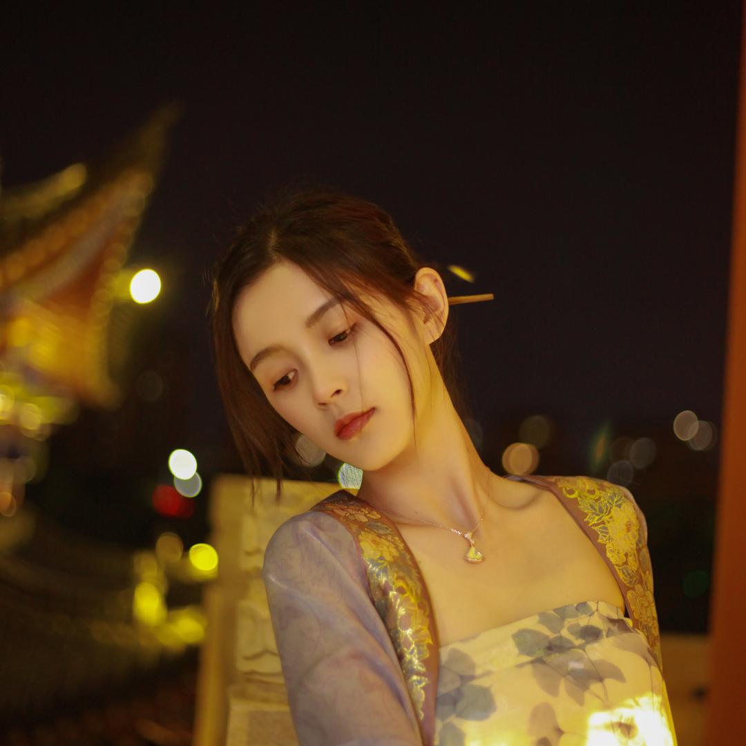 倩倩ya