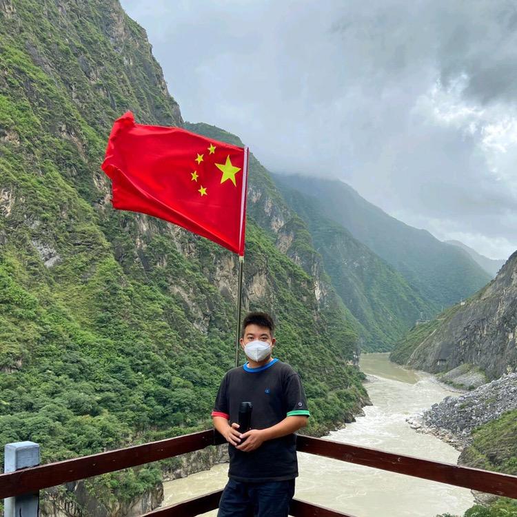 我是🇨🇳人