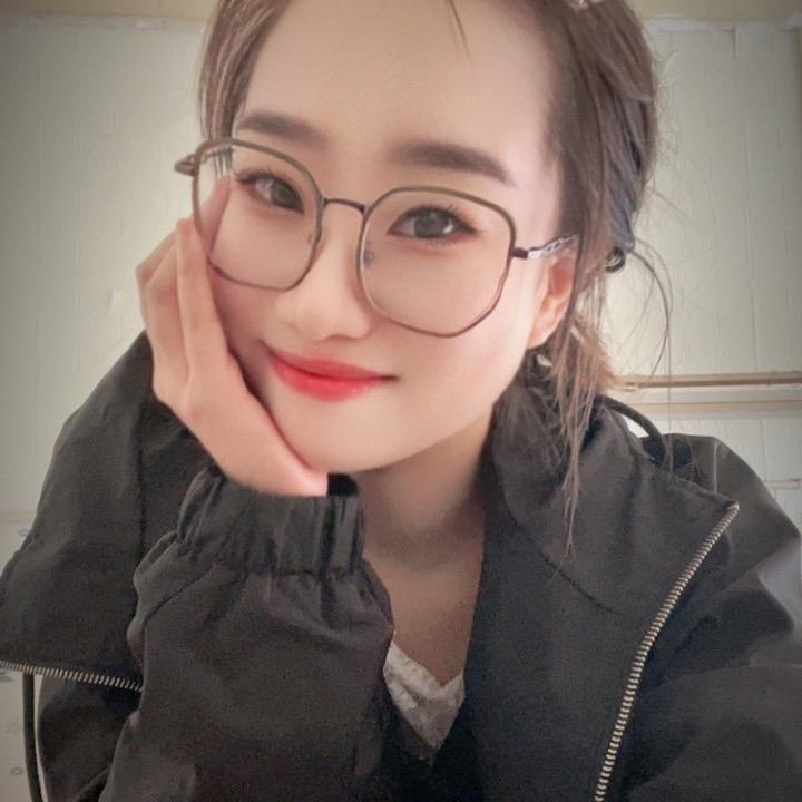 小🍑子😄