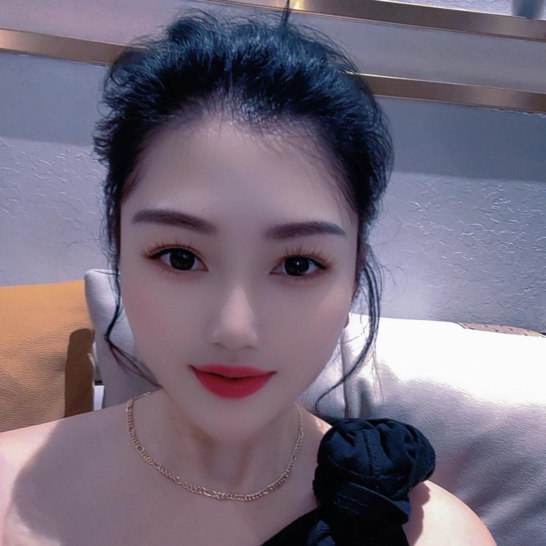 小柒