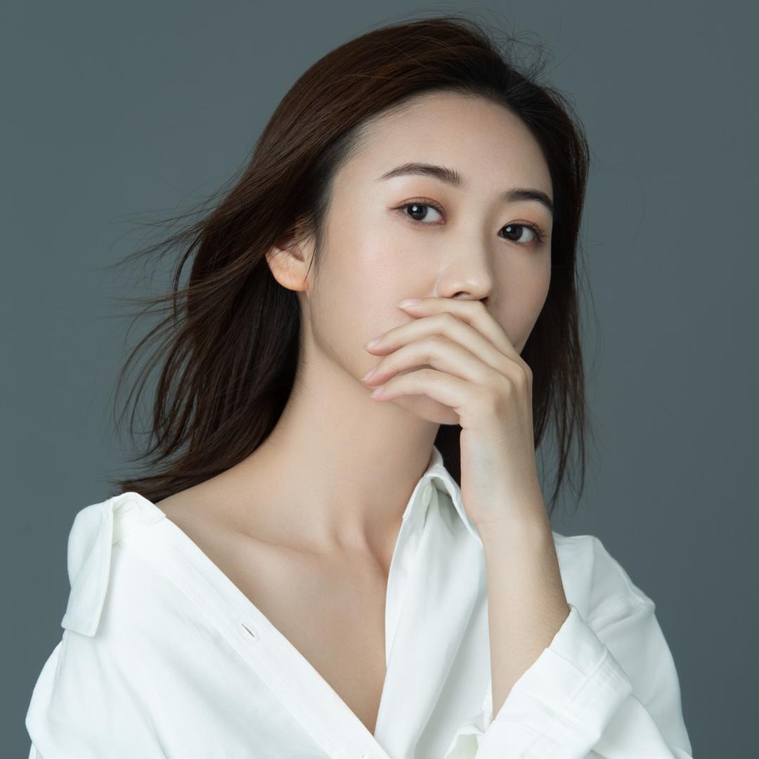 伊～