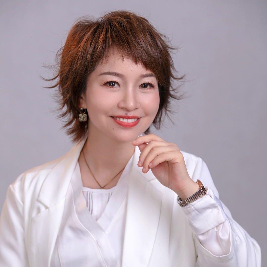 绿洲美业熊艺发型风格设计师