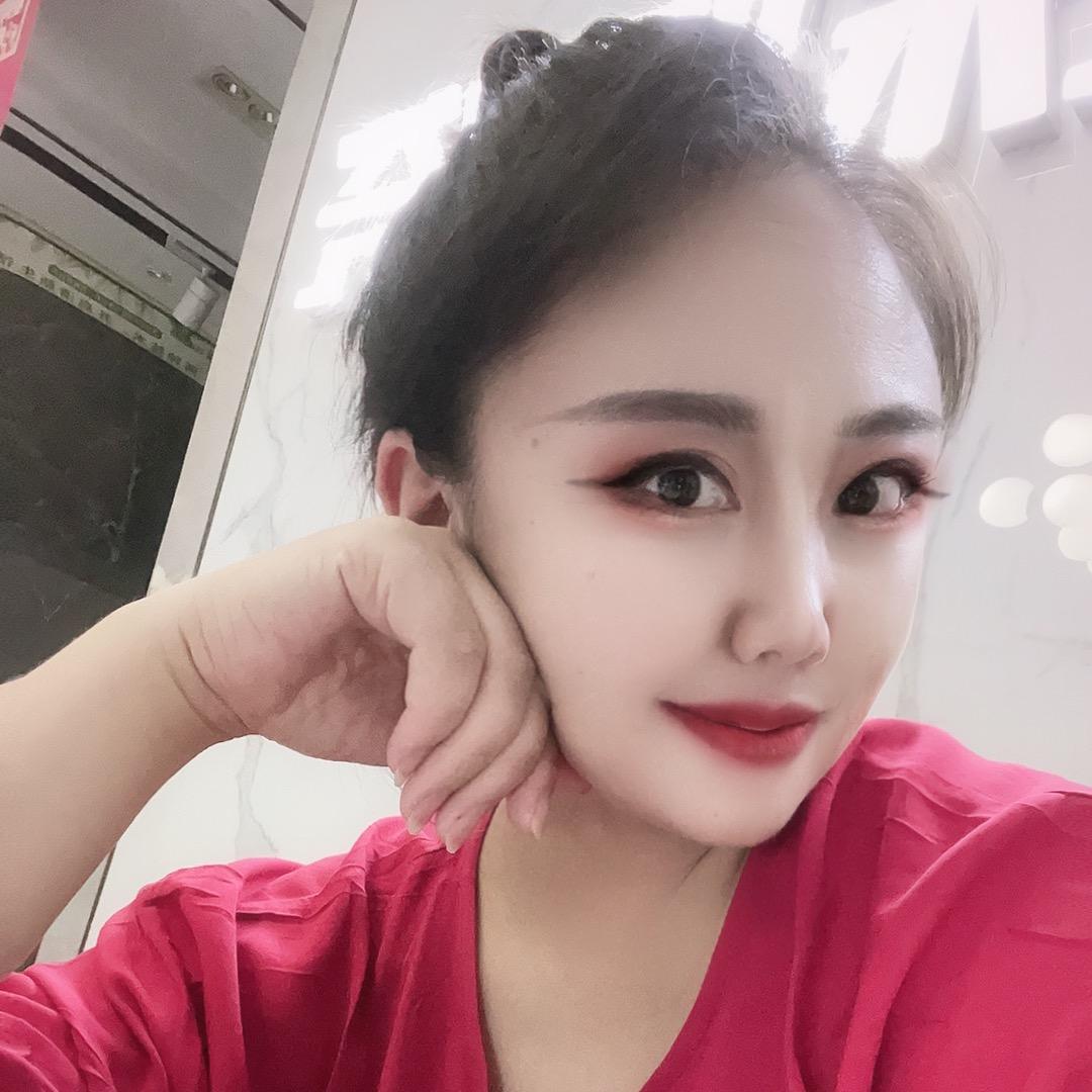 七特丽壁布、窗帘