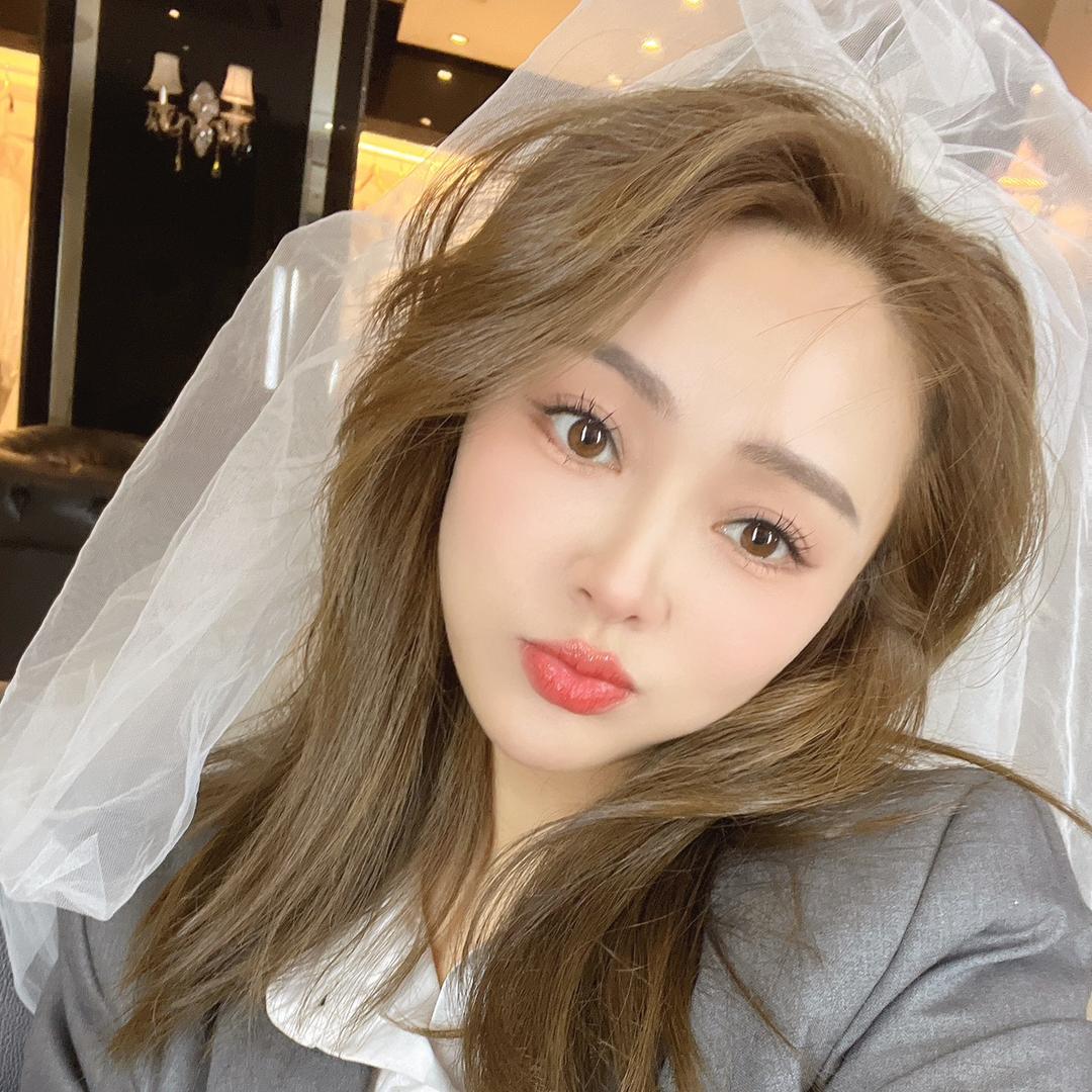 蜕变的茧（勿连赞）