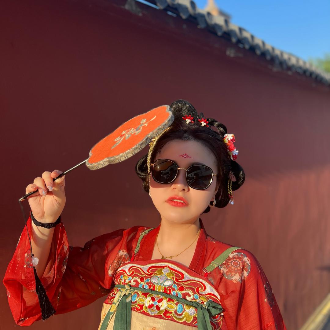 会爆炸的刺猬猬🦔