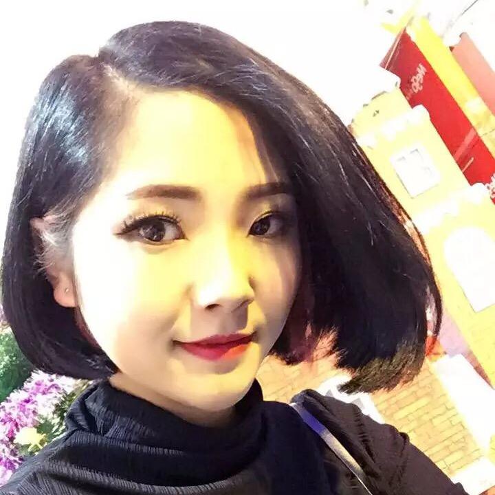 小何老师