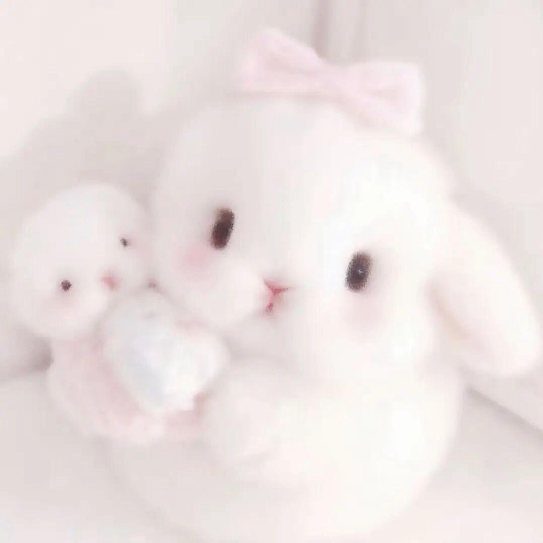 小宅郁