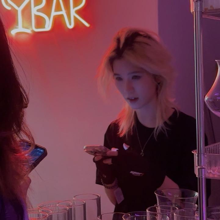 RED全女bar宁波